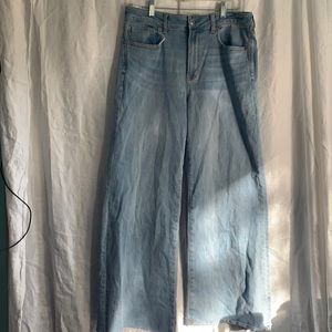 Wide Leg American Eagle Jeans Size 12